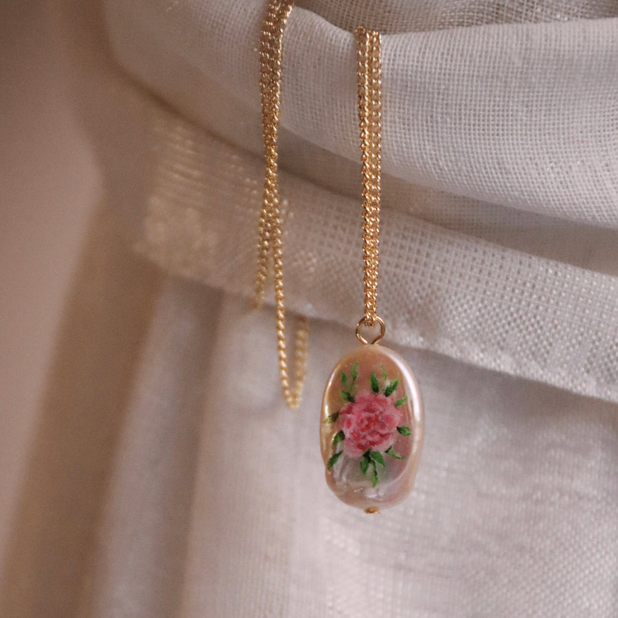 The Vintage Rose Necklace